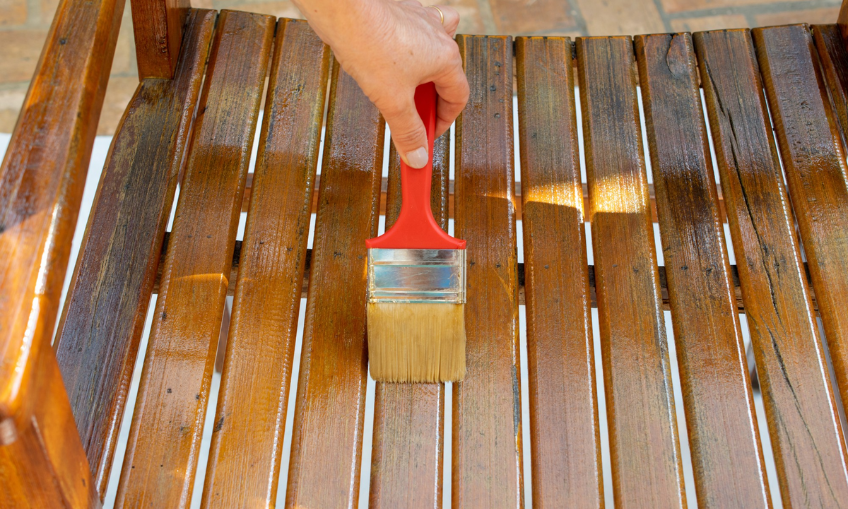Read more about the article Fire-Retardant Vs. Fire-Resistant Paint for Wood: What’s the Difference?